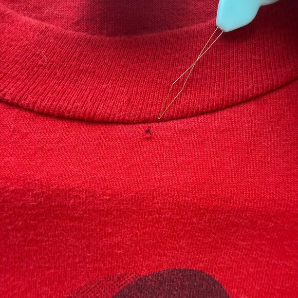 Velva Sheen Mickey Mouse Vintage Red T-Shirt Cartoon Graphic Adult Large USA - Picture 6 of 9